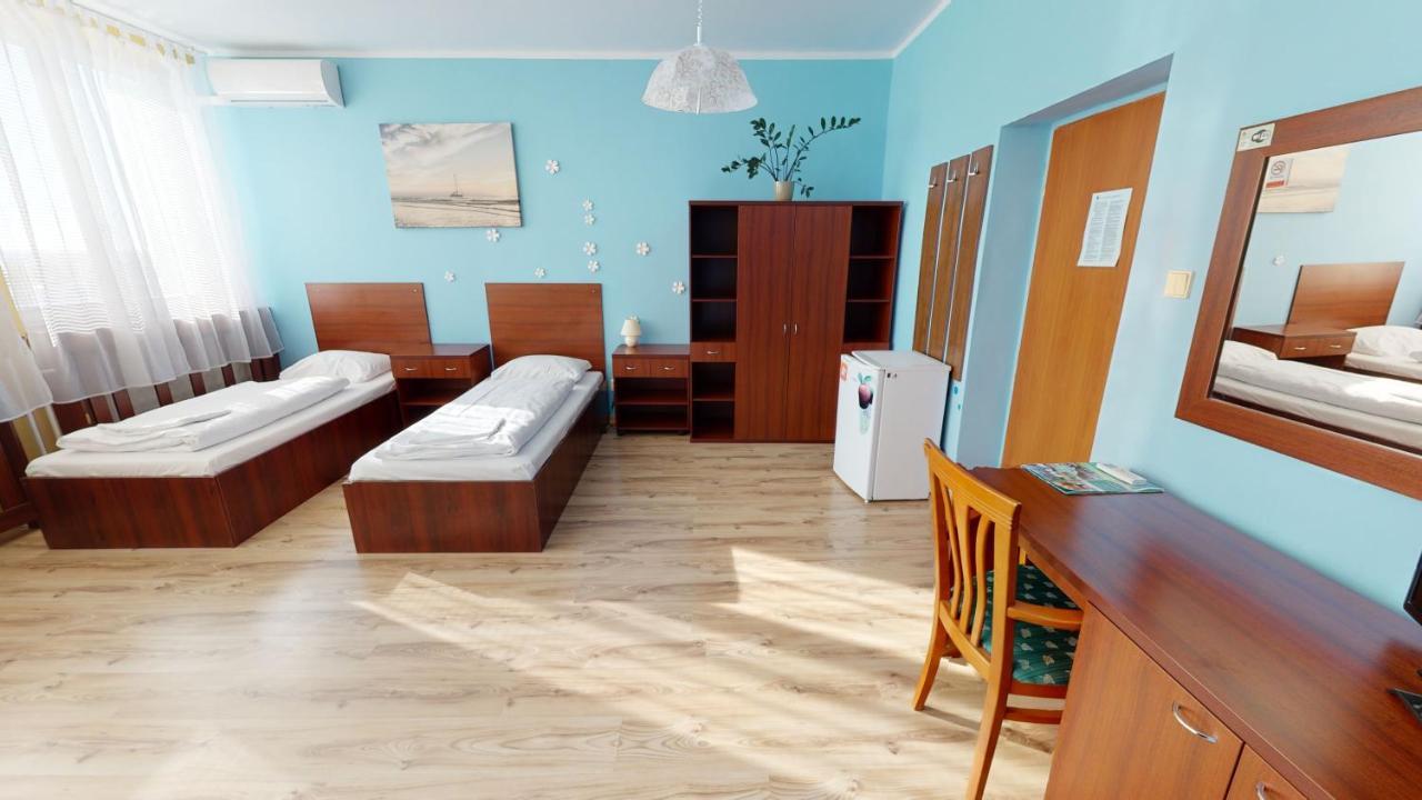 Hotel Hubert Nové Zámky المظهر الخارجي الصورة